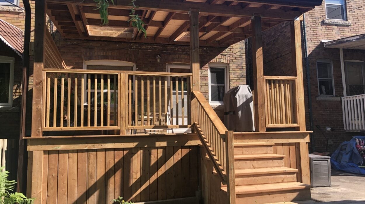 finished deck aurora