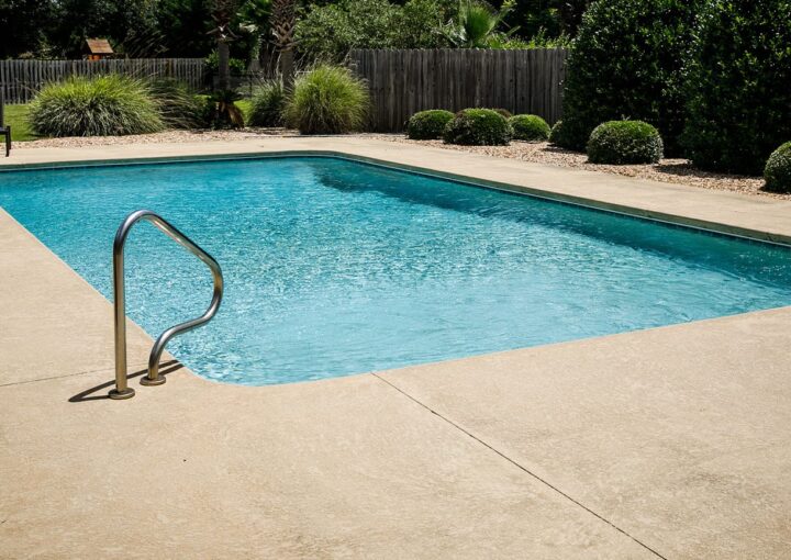 concrete pool deck style