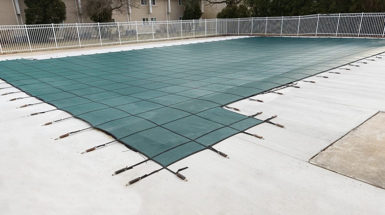 winterize a swimming pool