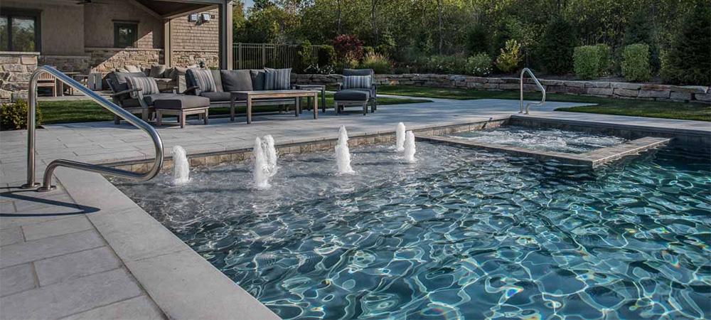 swimming pool bubblers