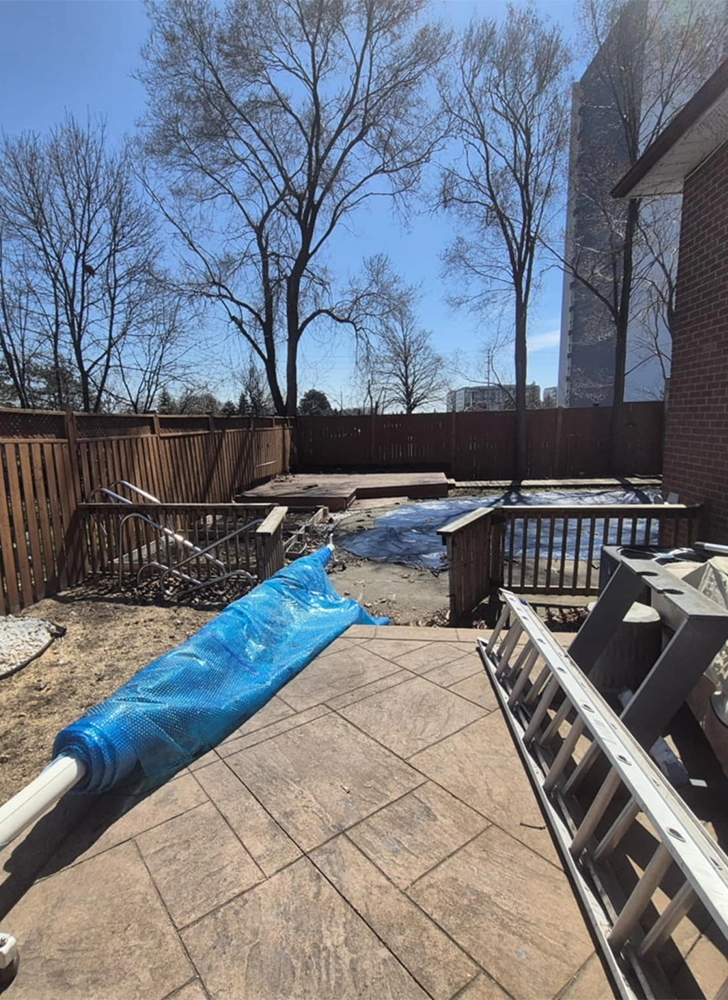 outdoor backyard before outdoor backyard before