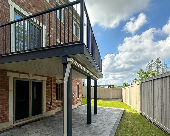 balcony concept deck with long piles and paver floor