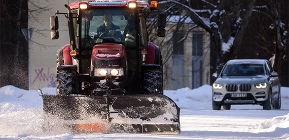 front view of snow truck