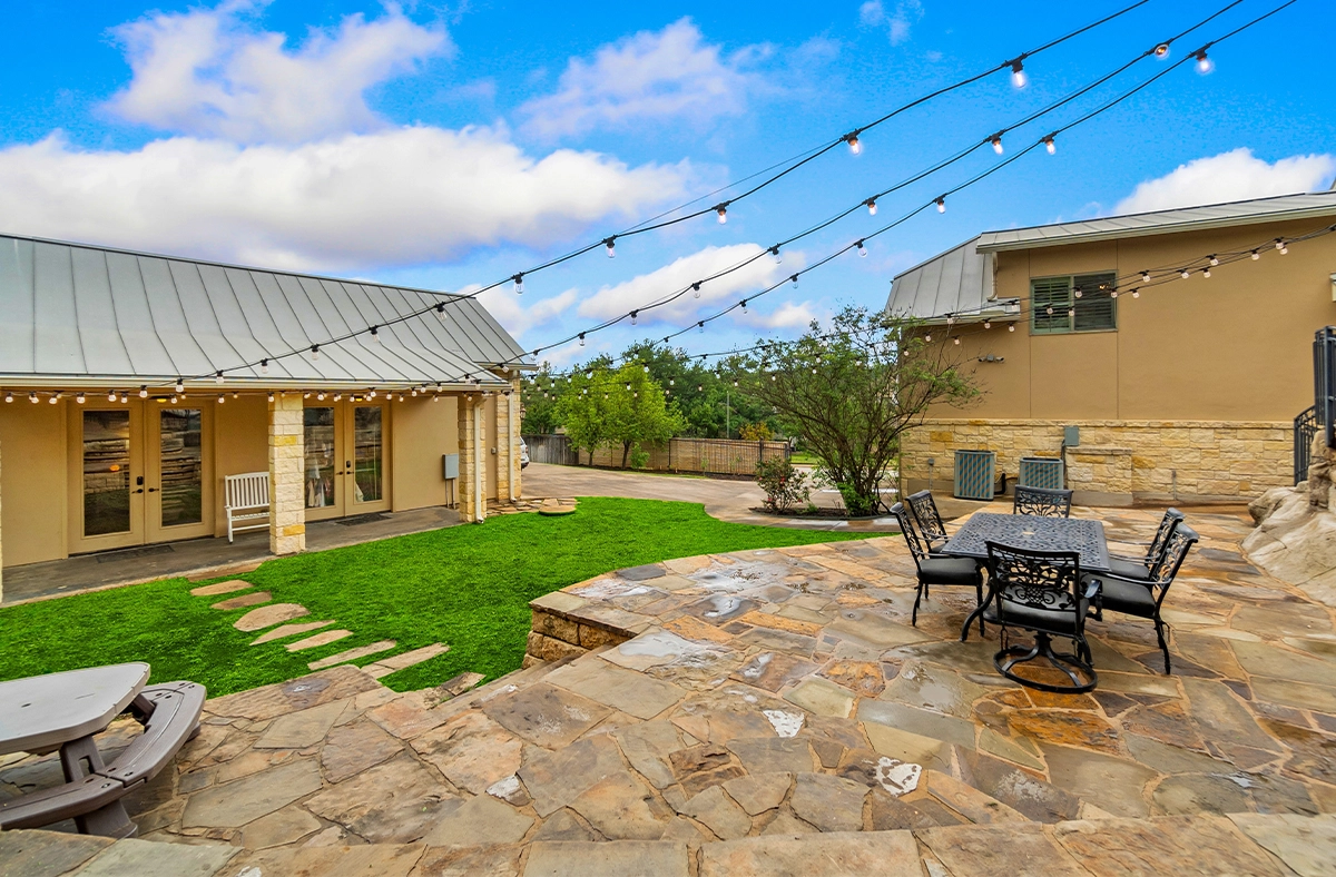 flagstone patio in home back yard flagstone patio in home back yard