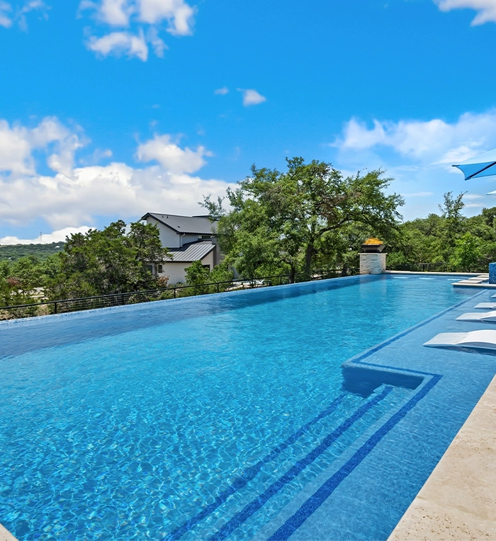 modern large infinity swimming pool