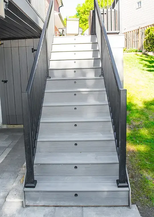 trex deck stairs