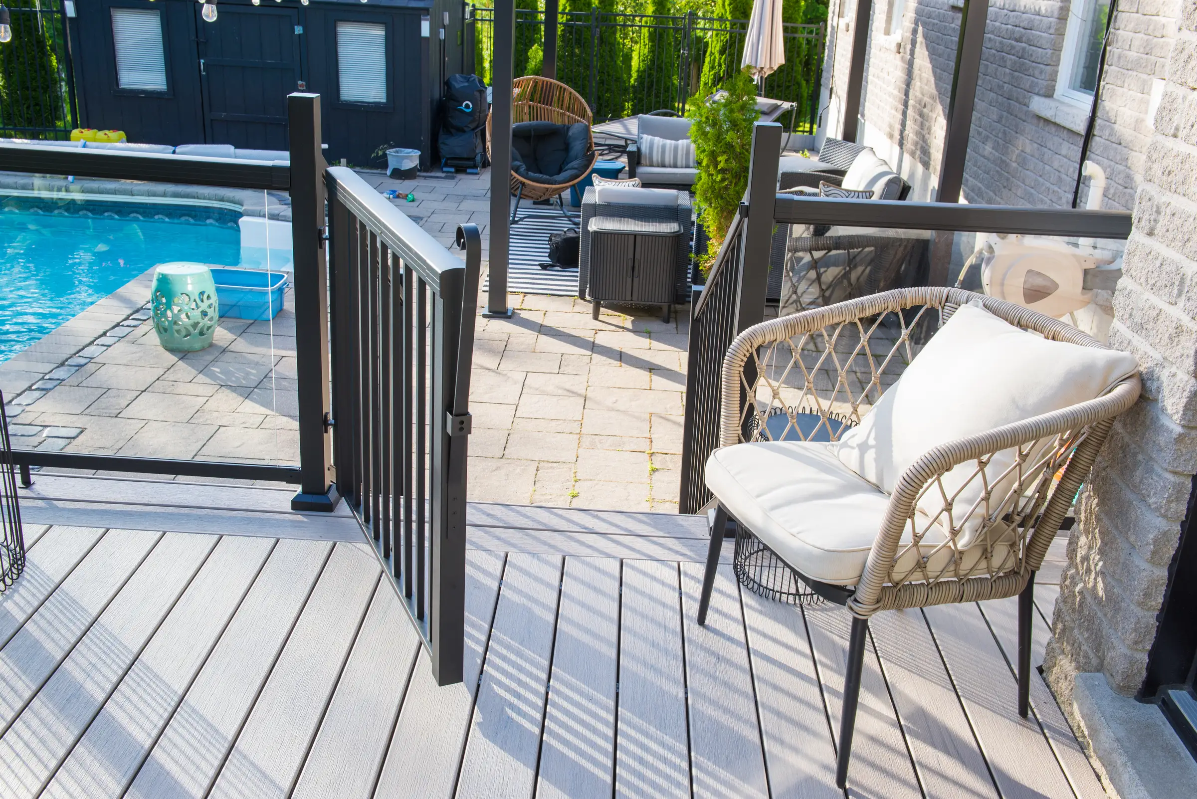 composite-deck-gate-pool-wicker-chair composite deck gate