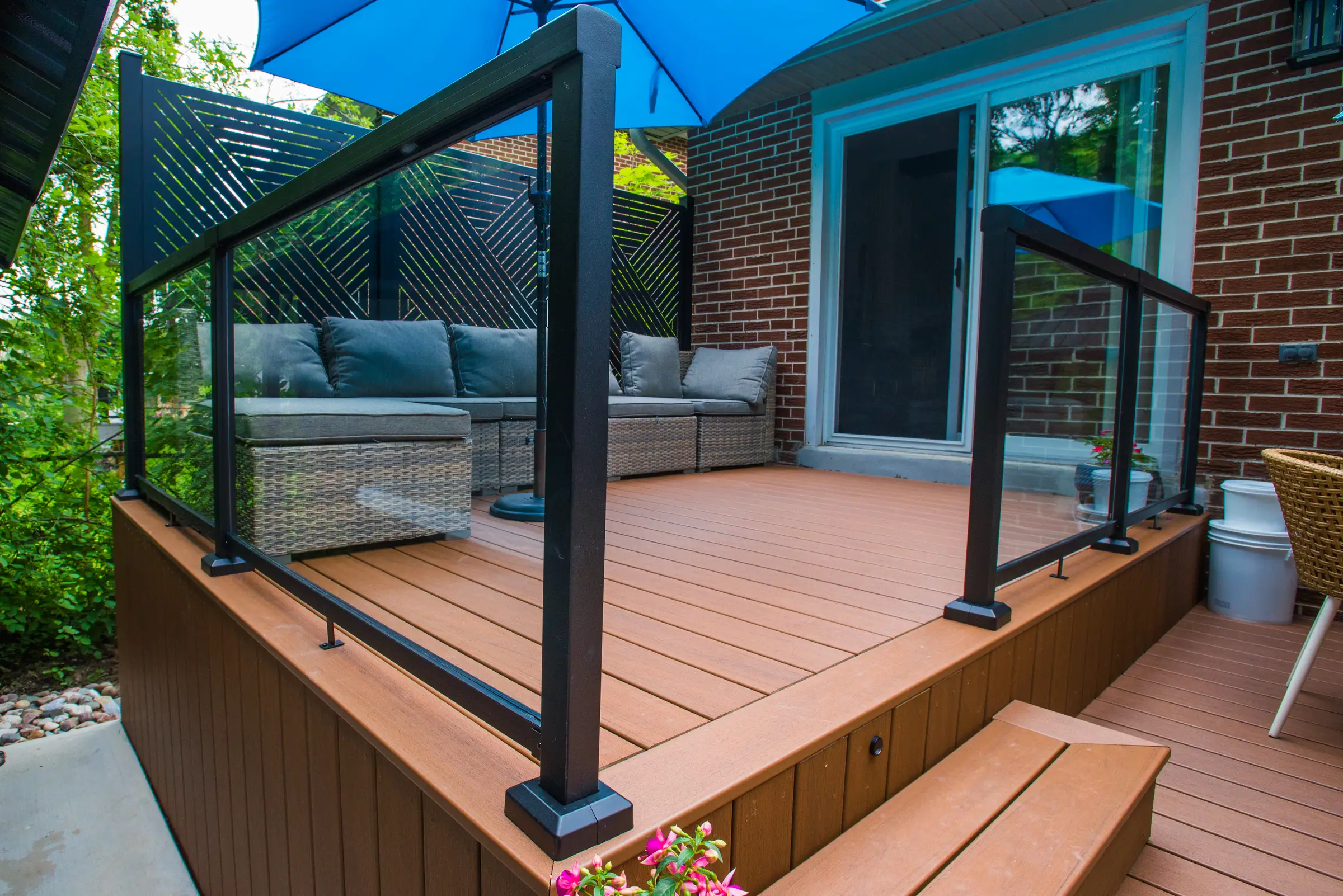 2nd level of a composite deck