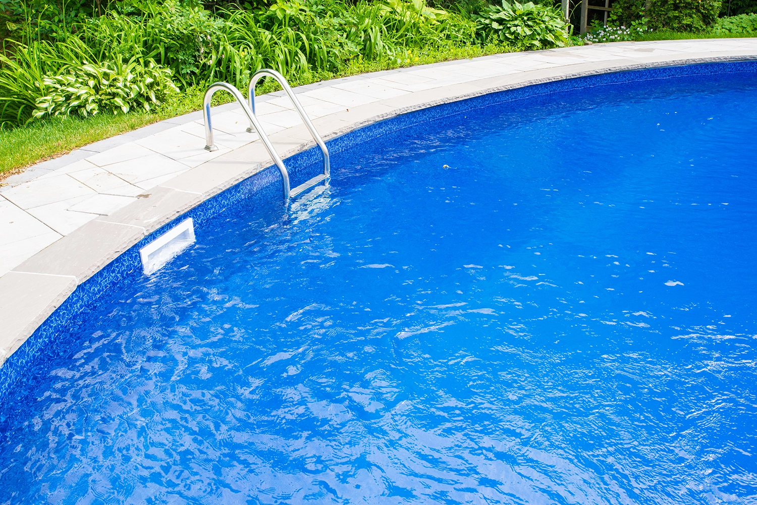 pool with steps