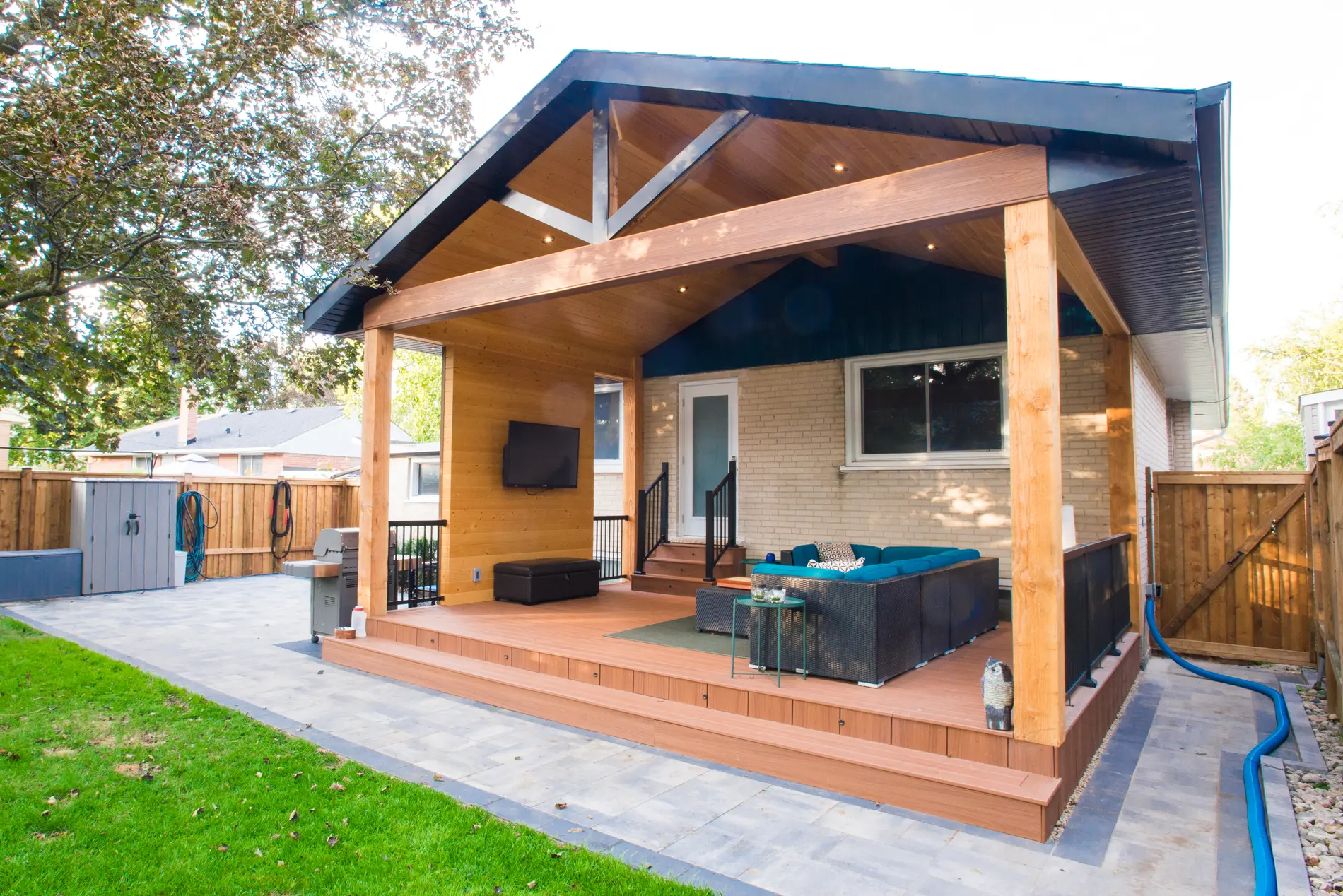 covered-patio-exterior-wide-daytime